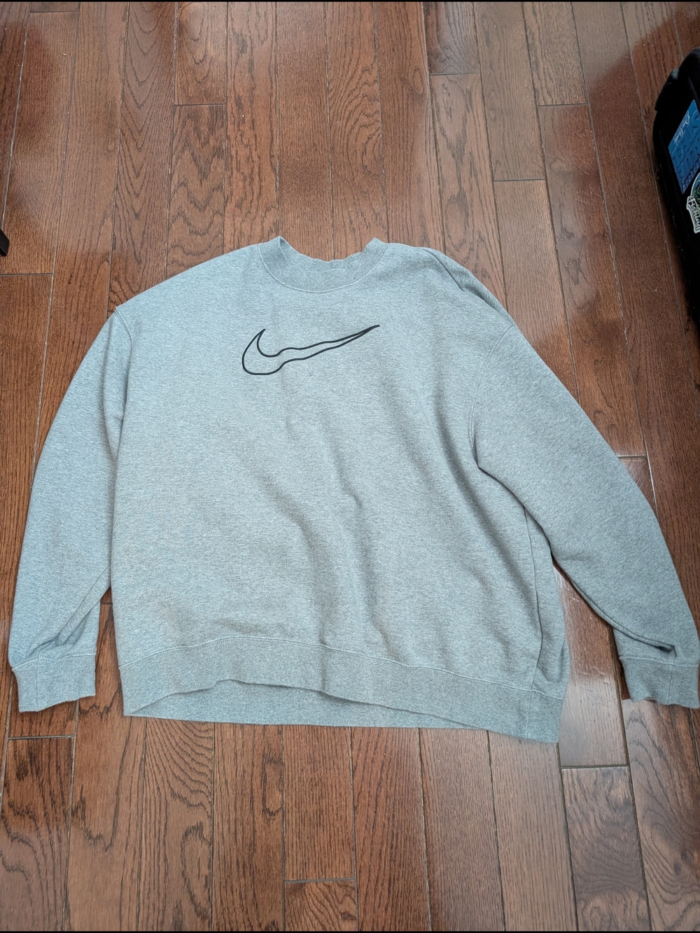 Nike Men's Grey Crewneck Sweatshirt with Swoosh Logo
